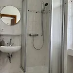 Modern With 2 Bathrooms In Lejlighed