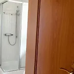Lejlighed Modern With 2 Bathrooms In