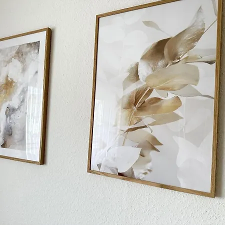 Modern With 2 Bathrooms In Apartment *