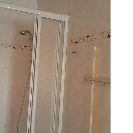 Apartment Modern With 2 Bathrooms In *