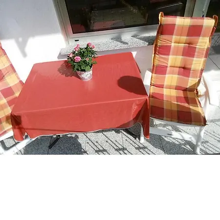 Modern Apartment With 2 Bathrooms In Lirstal Appartamento *
