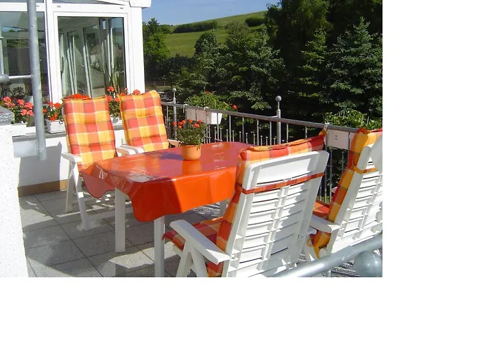 Modern With 2 Bathrooms In דירה Lirstal