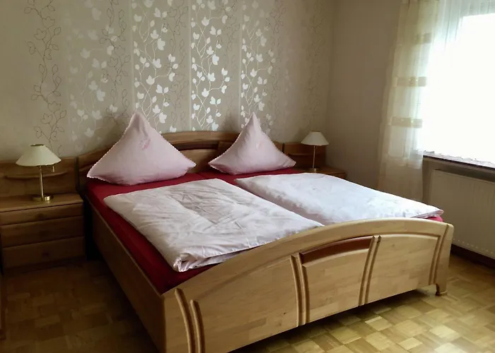 Modern With 2 Bathrooms In דירה