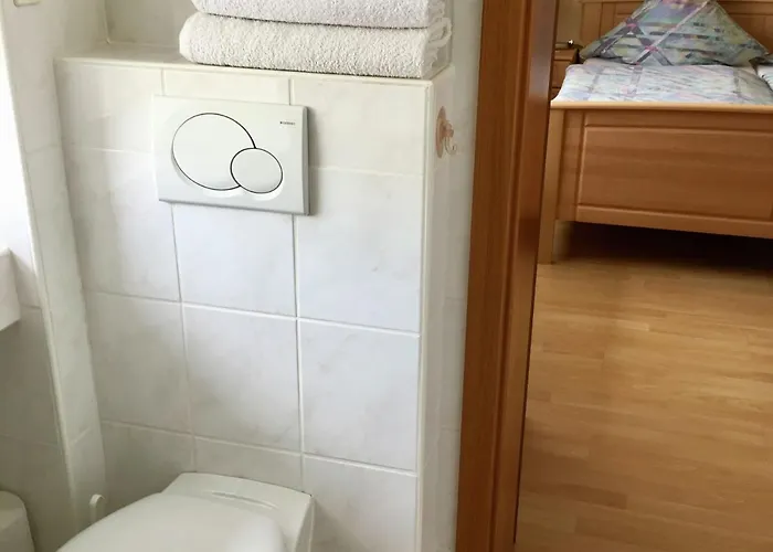 Modern With 2 Bathrooms In דירה